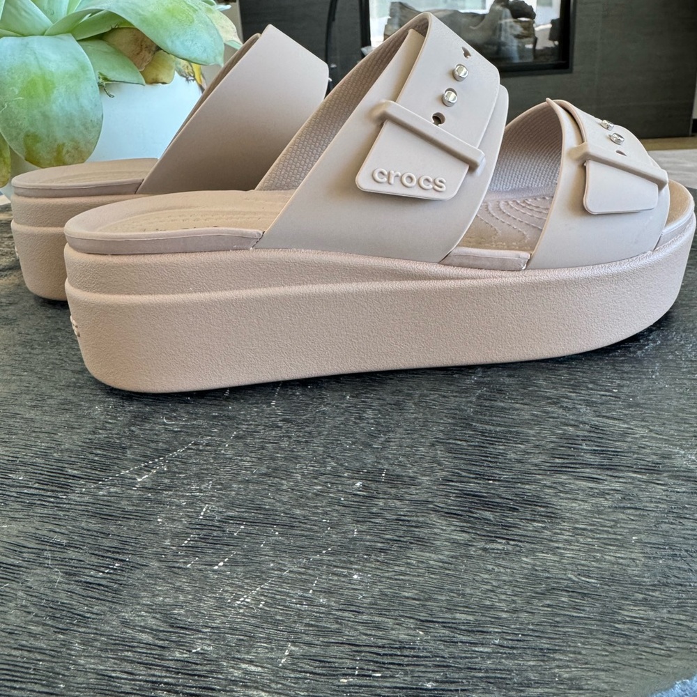 Crocs Women's Tan Platform Sandals - Picture 11 of 12